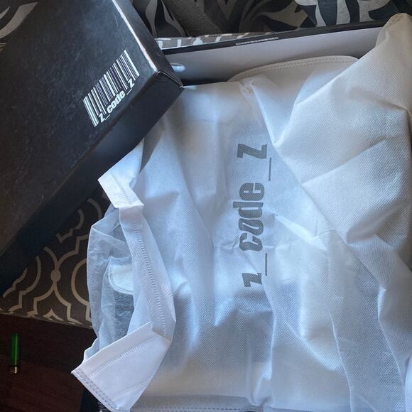 White Slip-On Chelsea Boot with Chunky Soles - Picture 5 of 9